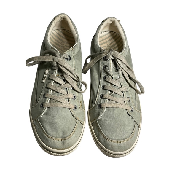 Taos olive green canvas Moc Star Sneakers Women's 9.5 US 40 EU - Picture 1 of 11